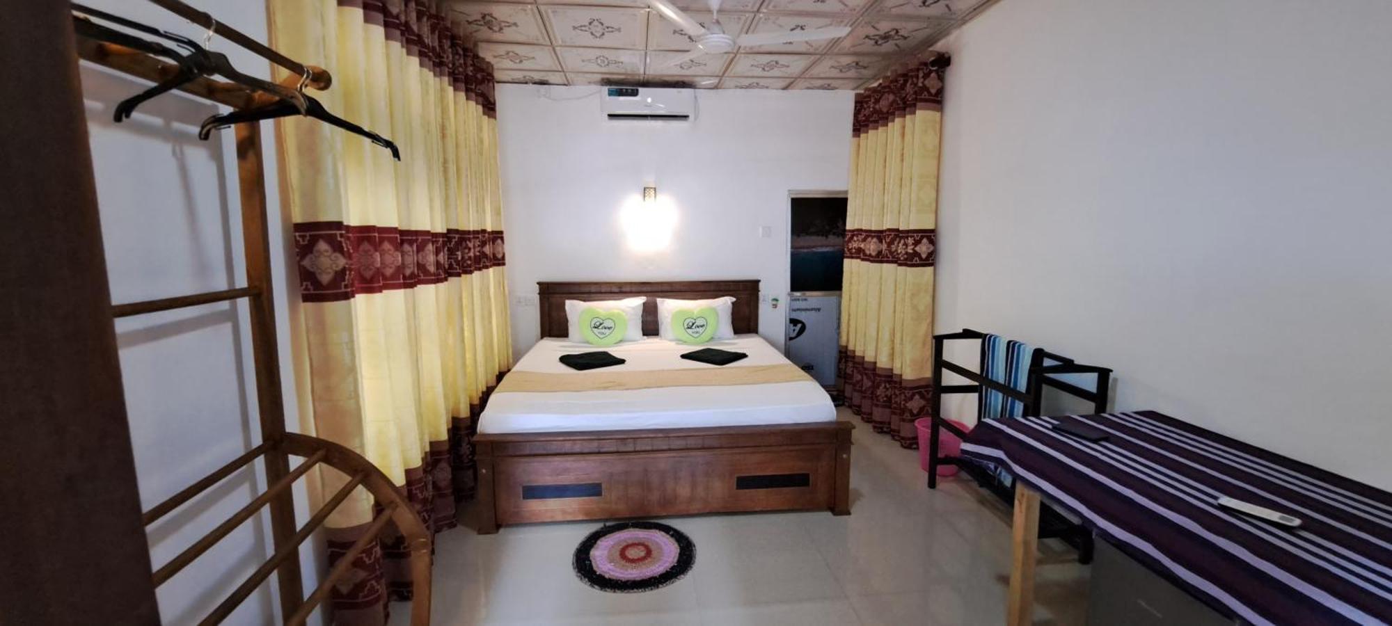 Kavidi Villa Home Stay Тангалле Номер фото